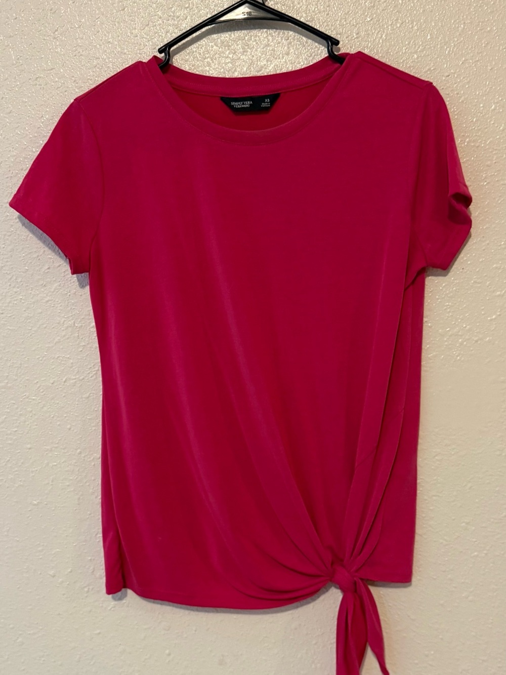 NWOT Simply Vera Wang Pink Tie-Front Short Sleeve Top